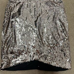 Line & Dot Sparkling Gold Mini Skirt